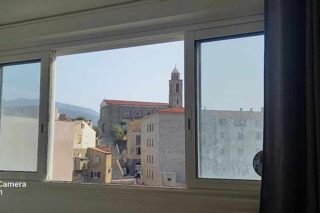 Appartement Lumineux Et Central 普罗普里亚诺 外观 照片