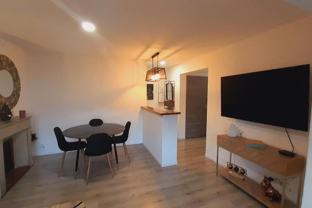 Appartement Lumineux Et Central 普罗普里亚诺 外观 照片