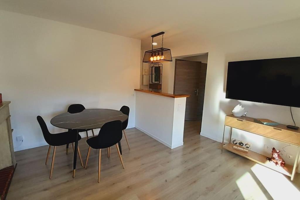 Appartement Lumineux Et Central 普罗普里亚诺 外观 照片